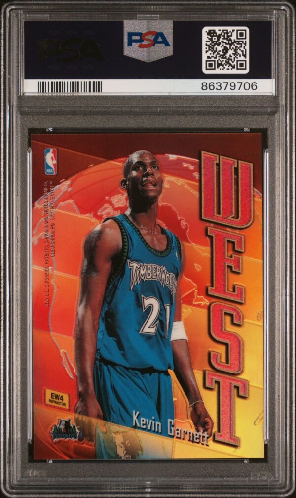 1998-99 TOPPS EAST WEST REFRACTOR #EW4 KEVIN GARNETT/SCOTTIE PIPPEN PSA 9 MINT - Image 2