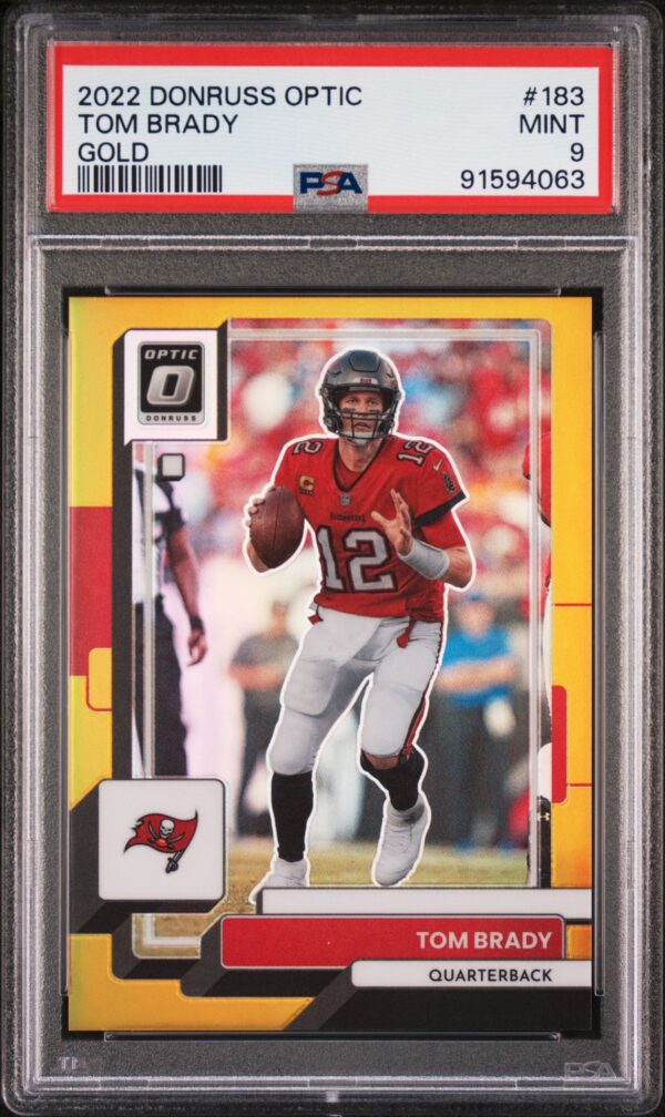 2022 PANINI DONRUSS OPTIC TOM BRADY GOLD #183 PSA 9 MINT