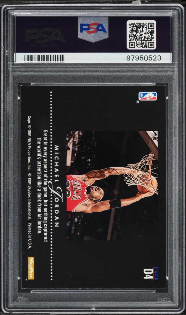 1993 Skybox Premium Dynamic Dunks Michael Jordan #D4 PSA 7 NRMT - Image 2